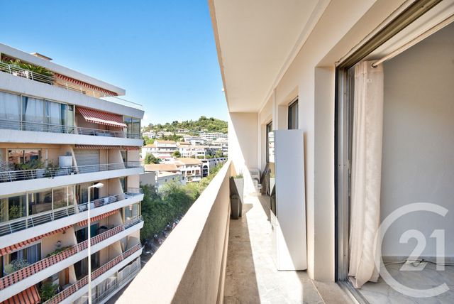Appartement F2 à vendre - 2 pièces - 46,51 m2 - Le Cannet - 06 - PROVENCE-ALPES-COTE-D-AZUR