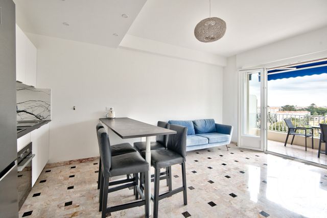 Appartement F3 à vendre - 3 pièces - 57 m2 - Nice - 06 - PROVENCE-ALPES-COTE-D-AZUR