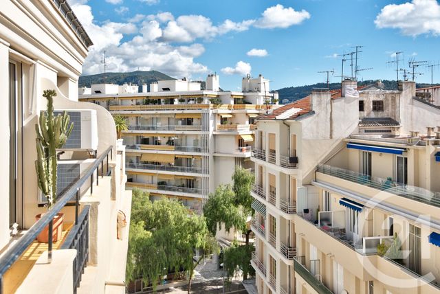 Appartement T2 à vendre - 2 pièces - 44,78 m2 - Nice - 06 - PROVENCE-ALPES-COTE-D-AZUR
