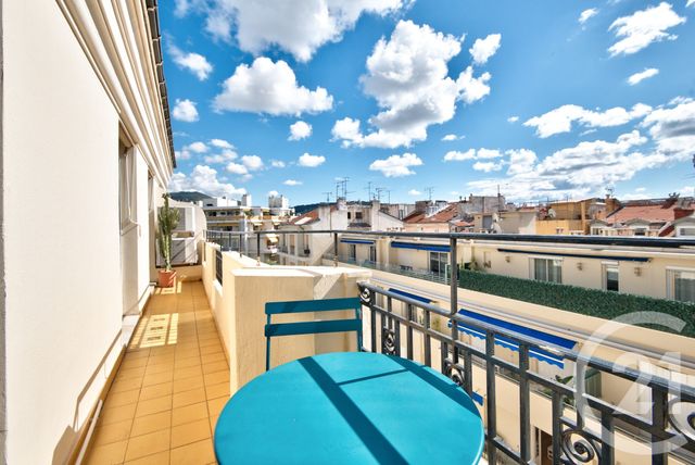 Appartement T2 à vendre - 2 pièces - 44,78 m2 - Nice - 06 - PROVENCE-ALPES-COTE-D-AZUR
