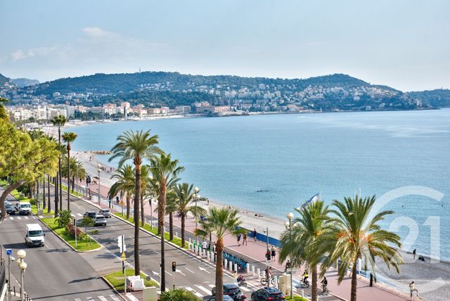 Appartement F3 à vendre - 3 pièces - 82,38 m2 - Nice - 06 - PROVENCE-ALPES-COTE-D-AZUR