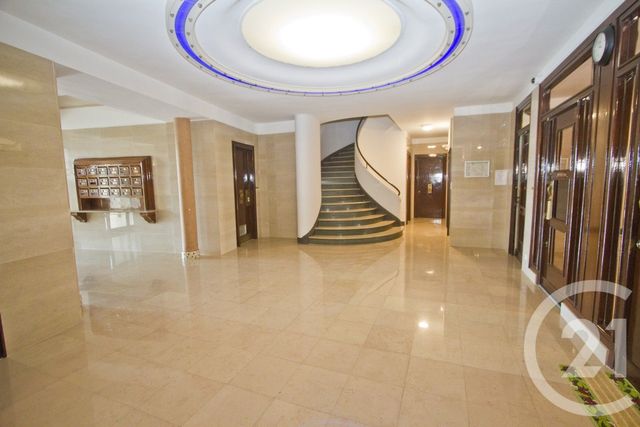 Appartement à vendre - 3 pièces - 94 m2 - Nice - 06 - PROVENCE-ALPES-COTE-D-AZUR