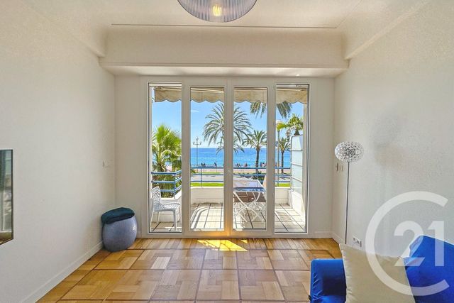 Appartement à vendre - 3 pièces - 94 m2 - Nice - 06 - PROVENCE-ALPES-COTE-D-AZUR