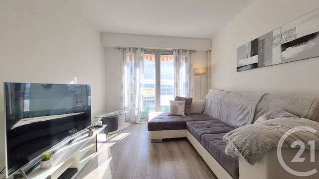 Appartement F4 à vendre - 4 pièces - 84,67 m2 - Cagnes Sur Mer - 06 - PROVENCE-ALPES-COTE-D-AZUR