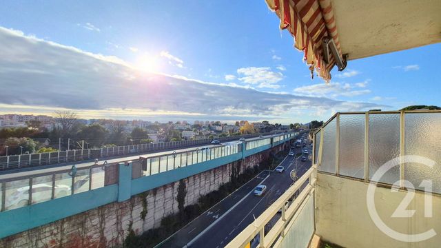 Appartement F4 à vendre - 4 pièces - 84,67 m2 - Cagnes Sur Mer - 06 - PROVENCE-ALPES-COTE-D-AZUR