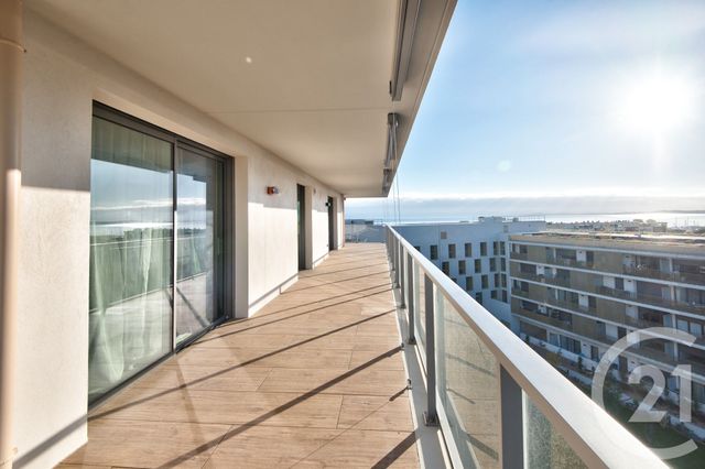 Appartement F4 &agrave; vendre - 4 pi&egrave;ces - 139,62 m2 - St Laurent Du Var - 06 - PROVENCE-ALPES-COTE-D-AZUR