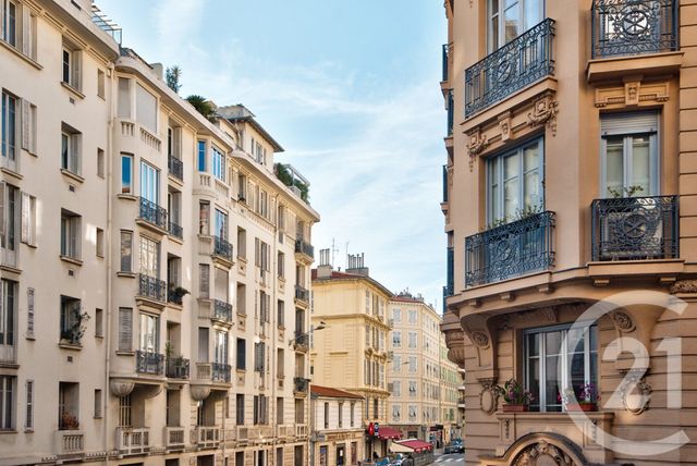 Appartement T3 &agrave; vendre - 3 pi&egrave;ces - 70,26 m2 - Nice - 06 - PROVENCE-ALPES-COTE-D-AZUR