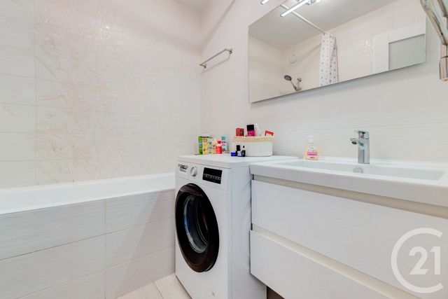 Appartement F4 &agrave; vendre - 4 pi&egrave;ces - 80 m2 - Nice - 06 - PROVENCE-ALPES-COTE-D-AZUR