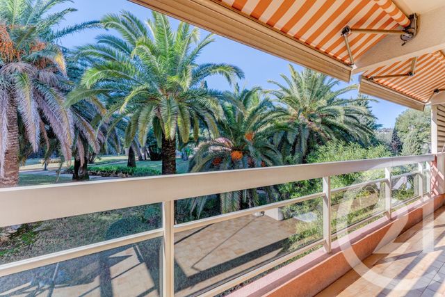 Appartement F4 &agrave; vendre - 4 pi&egrave;ces - 80 m2 - Nice - 06 - PROVENCE-ALPES-COTE-D-AZUR