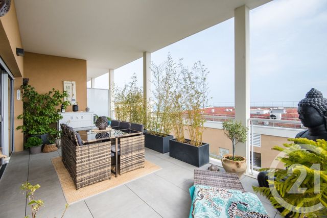 Appartement F3 &agrave; vendre - 3 pi&egrave;ces - 63 m2 - Villeneuve Loubet - 06 - PROVENCE-ALPES-COTE-D-AZUR