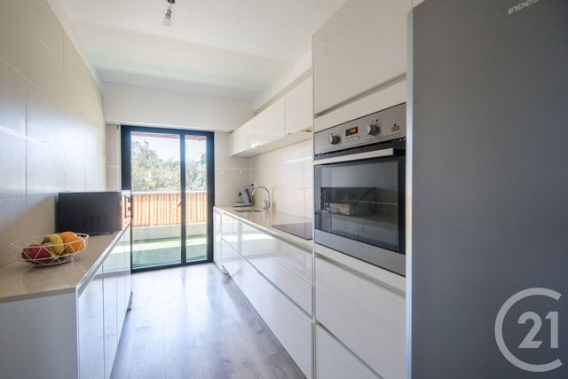 Appartement F4 &agrave; vendre - 4 pi&egrave;ces - 94,88 m2 - Nice - 06 - PROVENCE-ALPES-COTE-D-AZUR