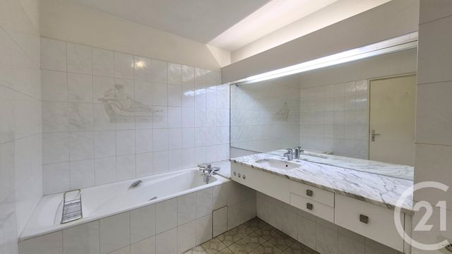Appartement F3 &agrave; vendre - 3 pi&egrave;ces - 113,85 m2 - Nice - 06 - PROVENCE-ALPES-COTE-D-AZUR