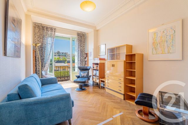 Appartement F4 &agrave; vendre - 4 pi&egrave;ces - 102,60 m2 - Nice - 06 - PROVENCE-ALPES-COTE-D-AZUR
