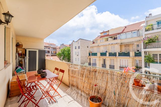 Appartement F3 &agrave; vendre - 3 pi&egrave;ces - 63,42 m2 - Nice - 06 - PROVENCE-ALPES-COTE-D-AZUR