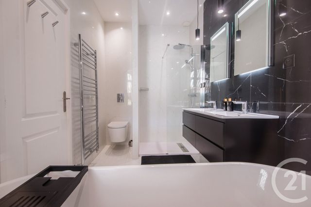 Appartement F5 &agrave; vendre - 5 pi&egrave;ces - 134,20 m2 - Nice - 06 - PROVENCE-ALPES-COTE-D-AZUR