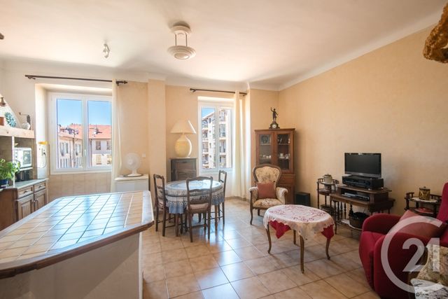 Appartement F3 &agrave; vendre - 3 pi&egrave;ces - 64,41 m2 - Nice - 06 - PROVENCE-ALPES-COTE-D-AZUR