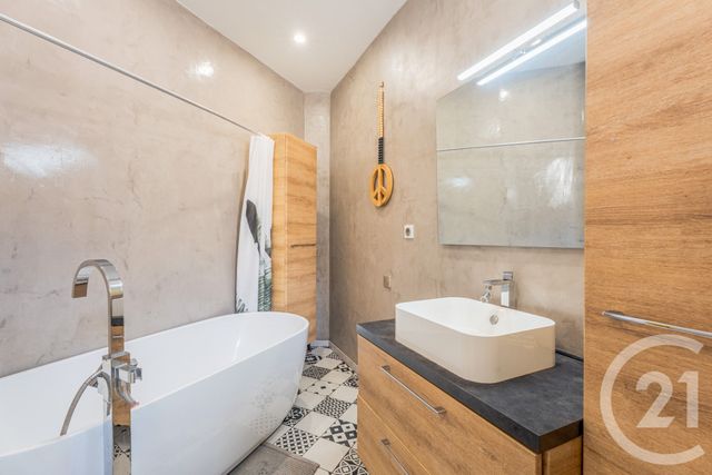 Appartement F3 &agrave; vendre - 3 pi&egrave;ces - 83,52 m2 - Nice - 06 - PROVENCE-ALPES-COTE-D-AZUR