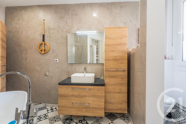 Appartement F3 &agrave; vendre - 3 pi&egrave;ces - 83,52 m2 - Nice - 06 - PROVENCE-ALPES-COTE-D-AZUR