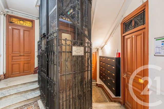 Appartement F3 &agrave; vendre - 3 pi&egrave;ces - 83,52 m2 - Nice - 06 - PROVENCE-ALPES-COTE-D-AZUR