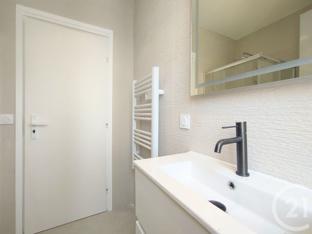 Appartement &agrave; vendre - 2 pi&egrave;ces - 30,64 m2 - Nice - 06 - PROVENCE-ALPES-COTE-D-AZUR
