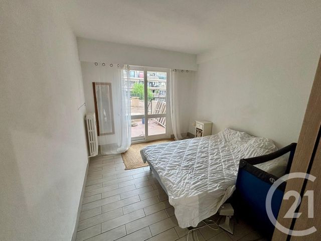 Appartement &agrave; vendre - 3 pi&egrave;ces - 55 m2 - Cannes - 06 - PROVENCE-ALPES-COTE-D-AZUR