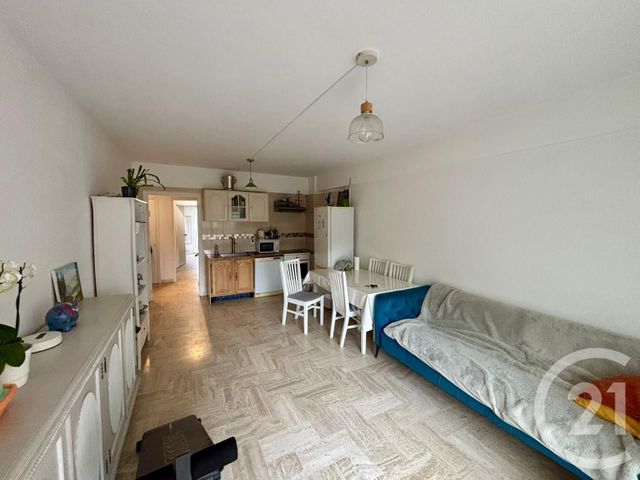 Appartement &agrave; vendre - 3 pi&egrave;ces - 55 m2 - Cannes - 06 - PROVENCE-ALPES-COTE-D-AZUR