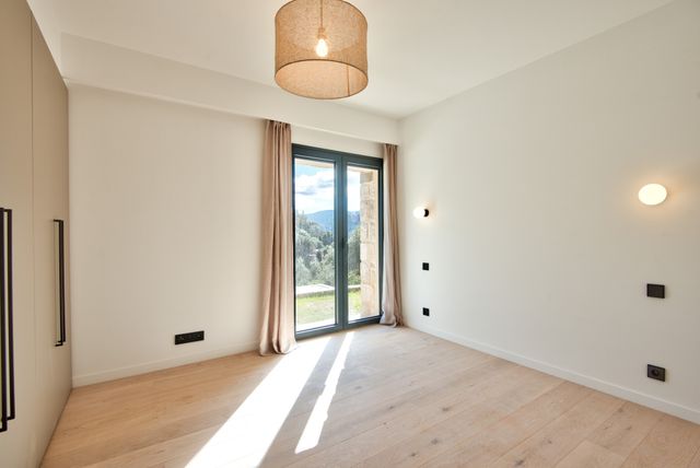 Maison à vendre - 7 pièces - 205,47 m2 - Nice - 06 - PROVENCE-ALPES-COTE-D-AZUR