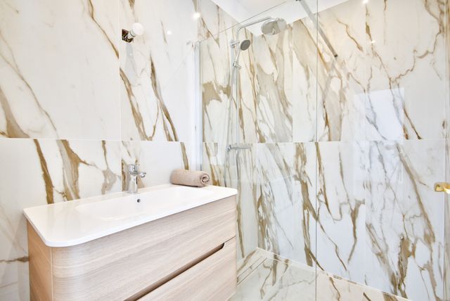 Appartement F5 à vendre - 5 pièces - 167,33 m2 - Nice - 06 - PROVENCE-ALPES-COTE-D-AZUR