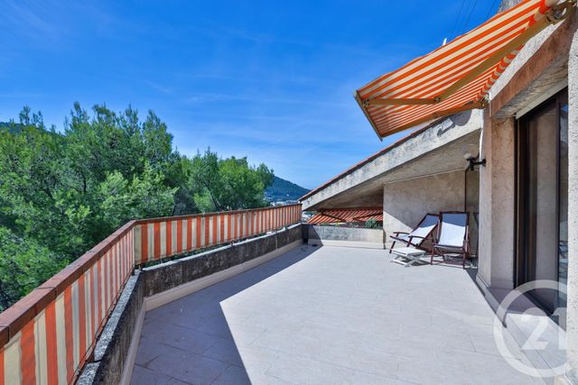 Maison à vendre - 7 pièces - 250 m2 - La Trinite - 06 - PROVENCE-ALPES-COTE-D-AZUR