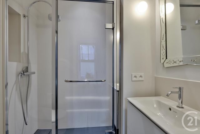 Appartement F4 à vendre - 4 pièces - 126,38 m2 - Nice - 06 - PROVENCE-ALPES-COTE-D-AZUR