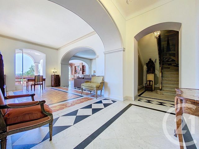 Maison à louer - 5 pièces - 243 m2 - Nice - 06 - PROVENCE-ALPES-COTE-D-AZUR