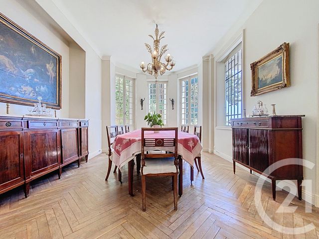 Maison à louer - 5 pièces - 243 m2 - Nice - 06 - PROVENCE-ALPES-COTE-D-AZUR