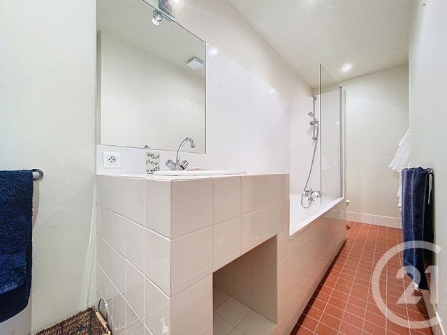 Maison à louer - 5 pièces - 243 m2 - Nice - 06 - PROVENCE-ALPES-COTE-D-AZUR