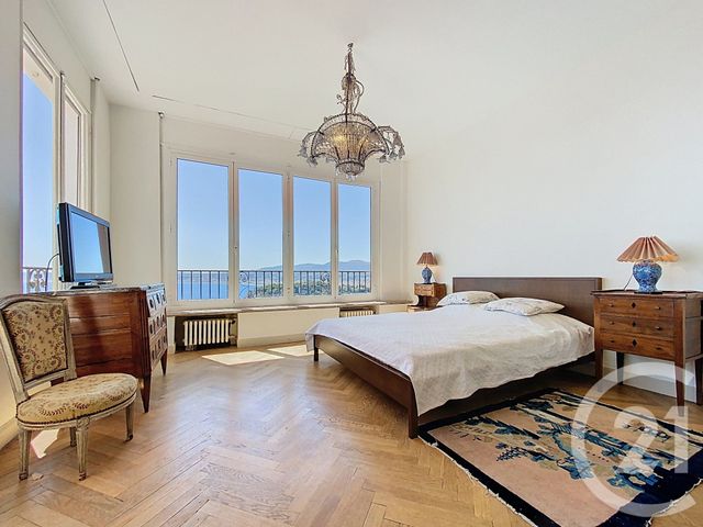 Maison à louer - 5 pièces - 243 m2 - Nice - 06 - PROVENCE-ALPES-COTE-D-AZUR