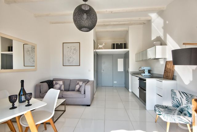 Appartement F2 à vendre - 2 pièces - 30,23 m2 - Nice - 06 - PROVENCE-ALPES-COTE-D-AZUR