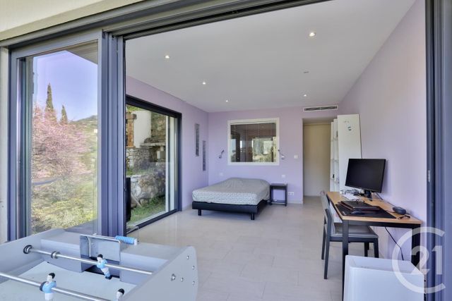 Maison à louer - 5 pièces - 215,69 m2 - Villefranche Sur Mer - 06 - PROVENCE-ALPES-COTE-D-AZUR