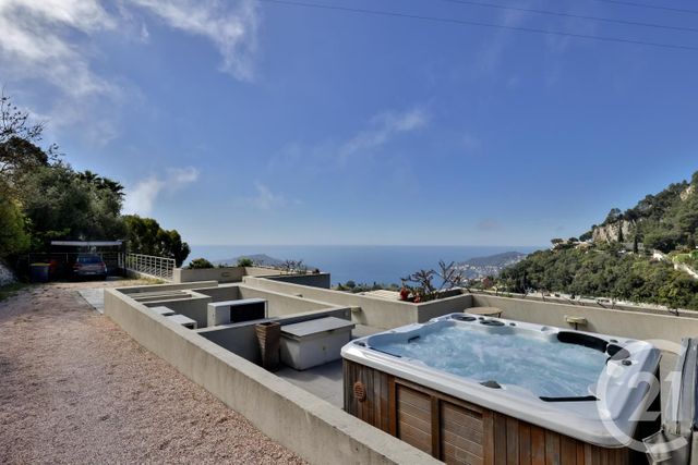 Maison à louer - 5 pièces - 215,69 m2 - Villefranche Sur Mer - 06 - PROVENCE-ALPES-COTE-D-AZUR