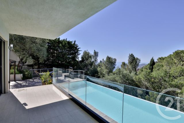 Maison à louer - 5 pièces - 215,69 m2 - Villefranche Sur Mer - 06 - PROVENCE-ALPES-COTE-D-AZUR