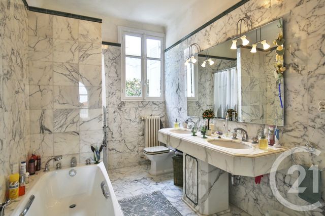 Maison à vendre - 8 pièces - 254,96 m2 - Nice - 06 - PROVENCE-ALPES-COTE-D-AZUR