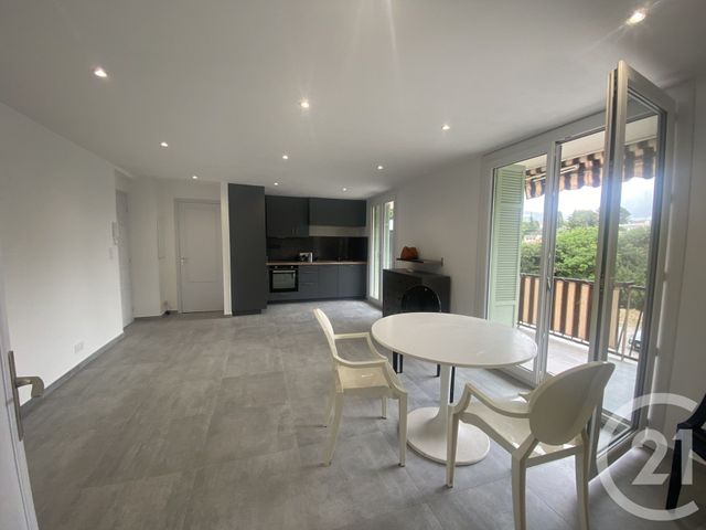Appartement F3 à louer - 3 pièces - 60,70 m2 - Nice - 06 - PROVENCE-ALPES-COTE-D-AZUR