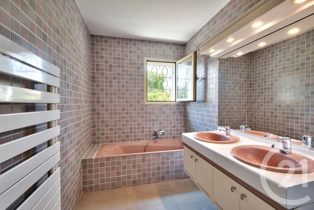 Maison à vendre - 6 pièces - 152 m2 - Nice - 06 - PROVENCE-ALPES-COTE-D-AZUR