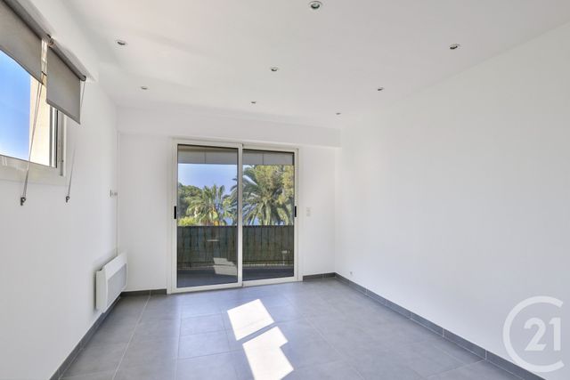 Appartement F3 à vendre - 3 pièces - 54,10 m2 - Nice - 06 - PROVENCE-ALPES-COTE-D-AZUR