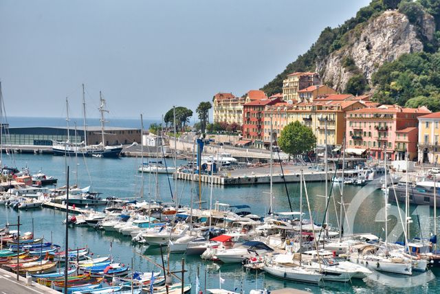 Appartement F3 à vendre - 3 pièces - 116,08 m2 - Nice - 06 - PROVENCE-ALPES-COTE-D-AZUR