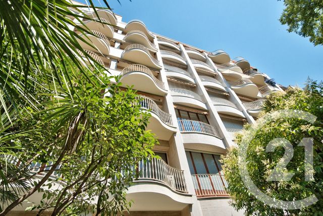 Afficher la photo en grand Appartement F3 à vendre - 3 pièces - 80,04 m2 - Nice - 06 - PROVENCE-ALPES-COTE-D-AZUR
