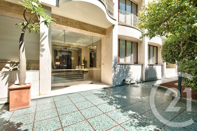 Afficher la photo en grand Appartement F3 à vendre - 3 pièces - 80,04 m2 - Nice - 06 - PROVENCE-ALPES-COTE-D-AZUR