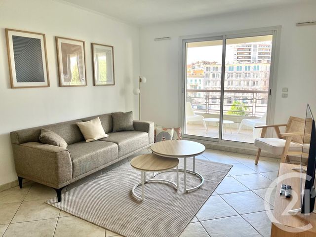 Appartement F3 à louer - 3 pièces - 62,55 m2 - Nice - 06 - PROVENCE-ALPES-COTE-D-AZUR