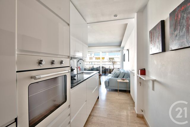 Appartement F1 à vendre - 1 pièce - 30,81 m2 - Nice - 06 - PROVENCE-ALPES-COTE-D-AZUR