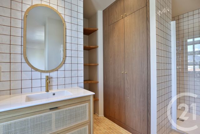 Appartement F3 à vendre - 3 pièces - 71,22 m2 - Nice - 06 - PROVENCE-ALPES-COTE-D-AZUR