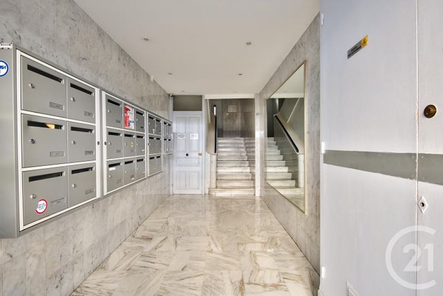Appartement F2 à vendre - 2 pièces - 46,80 m2 - Nice - 06 - PROVENCE-ALPES-COTE-D-AZUR