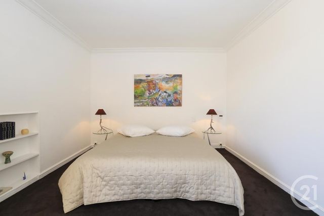 Appartement F7 et + à louer - 7 pièces - 221,98 m2 - Nice - 06 - PROVENCE-ALPES-COTE-D-AZUR